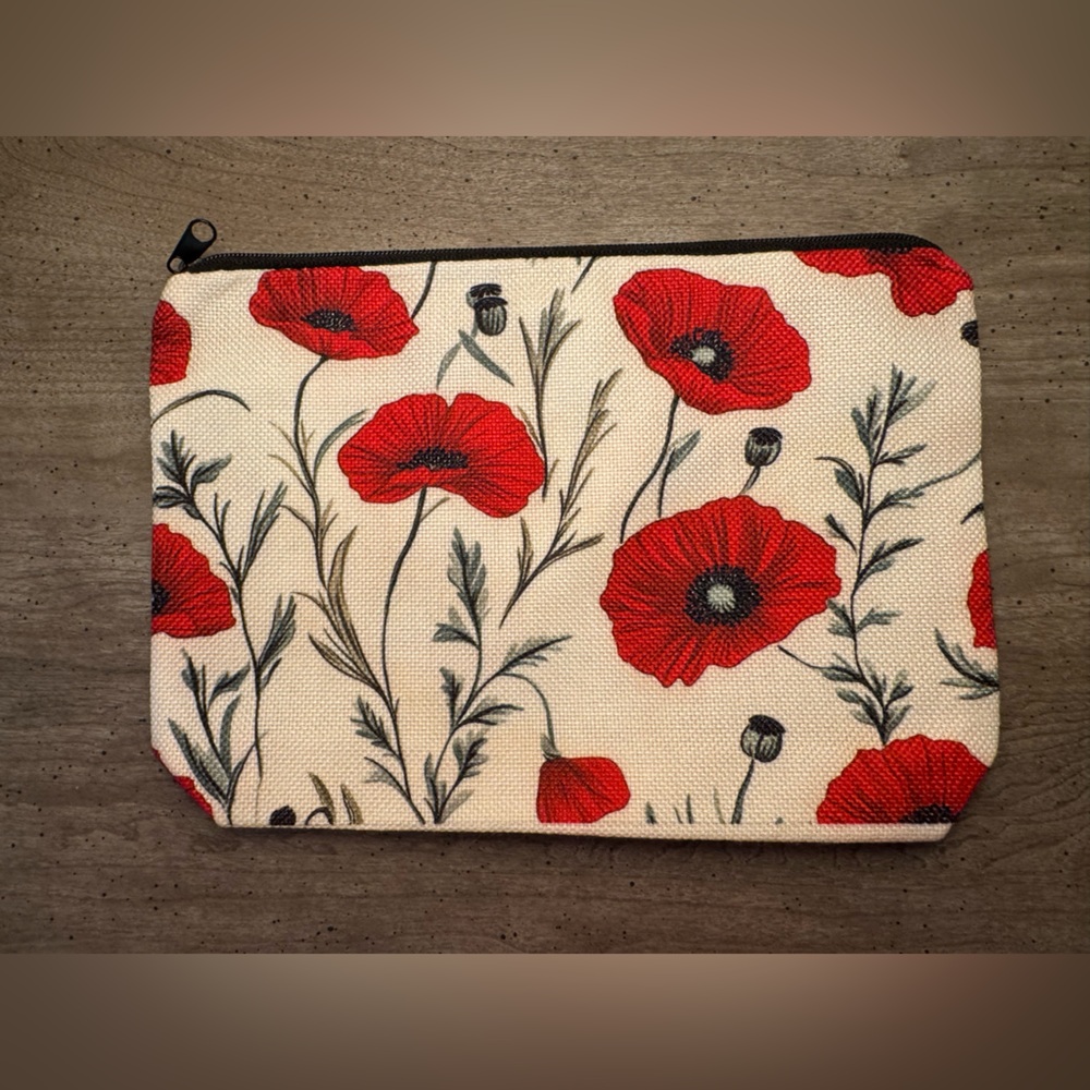 Floral Pouch with Red Poppies. 8.5x6”